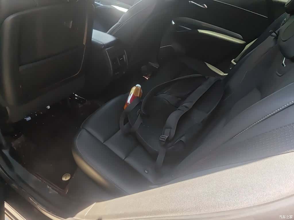 Cadillac XT4, 2019 17