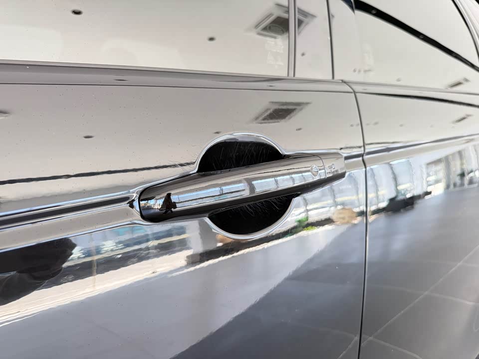 Land Rover Discover sports