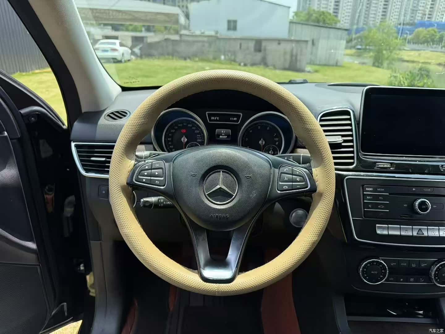 Mercedes-Benz GLE, 2016 7