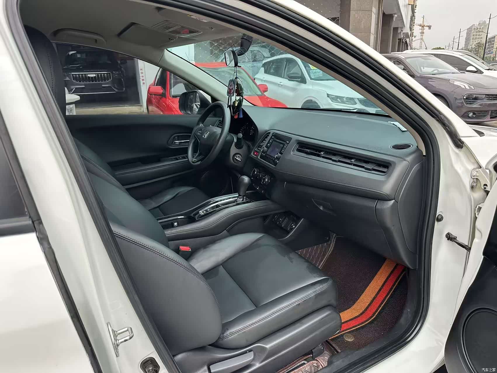 Honda Vezel, 2015 8