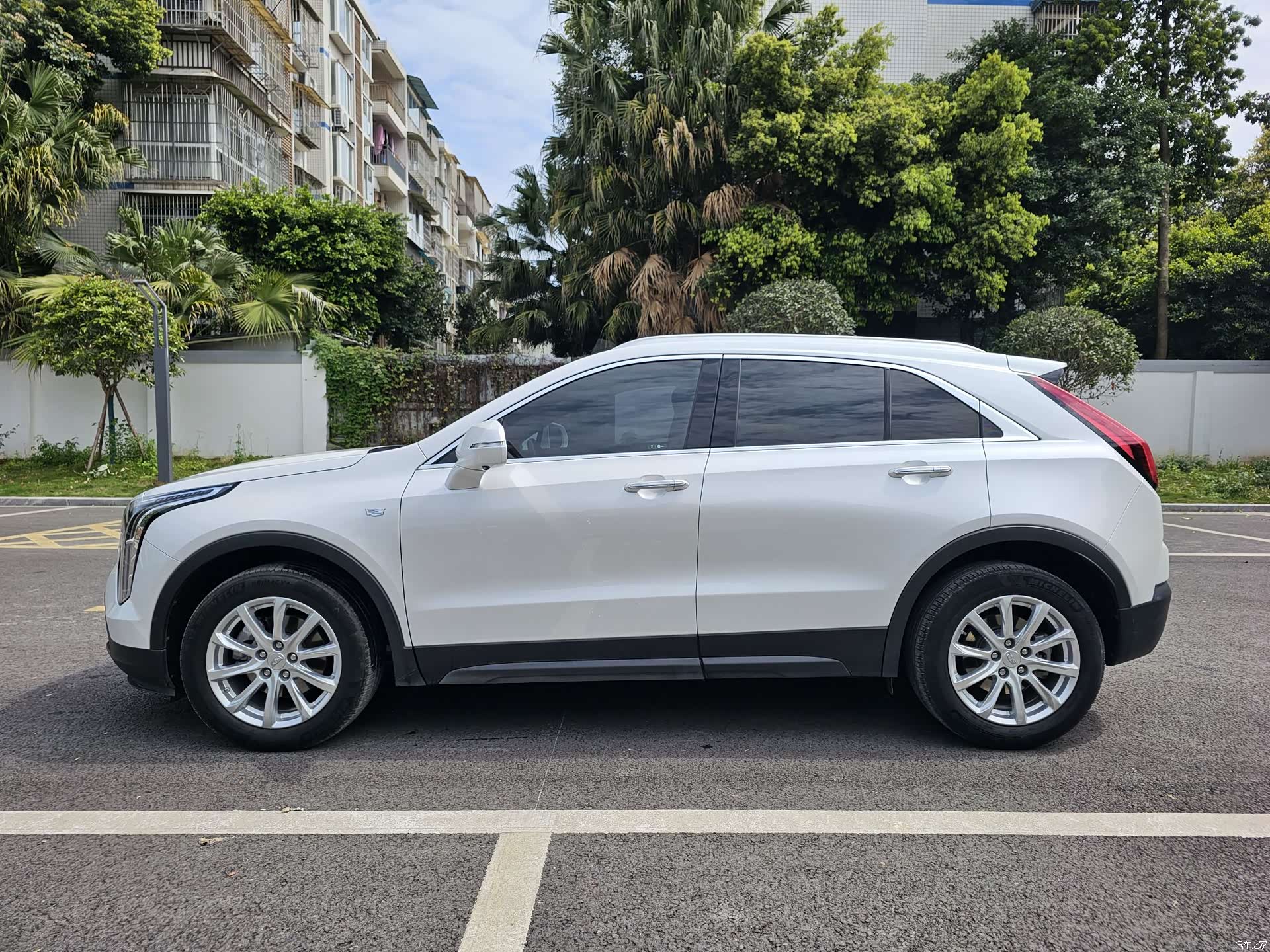 Cadillac XT4, 2019 3