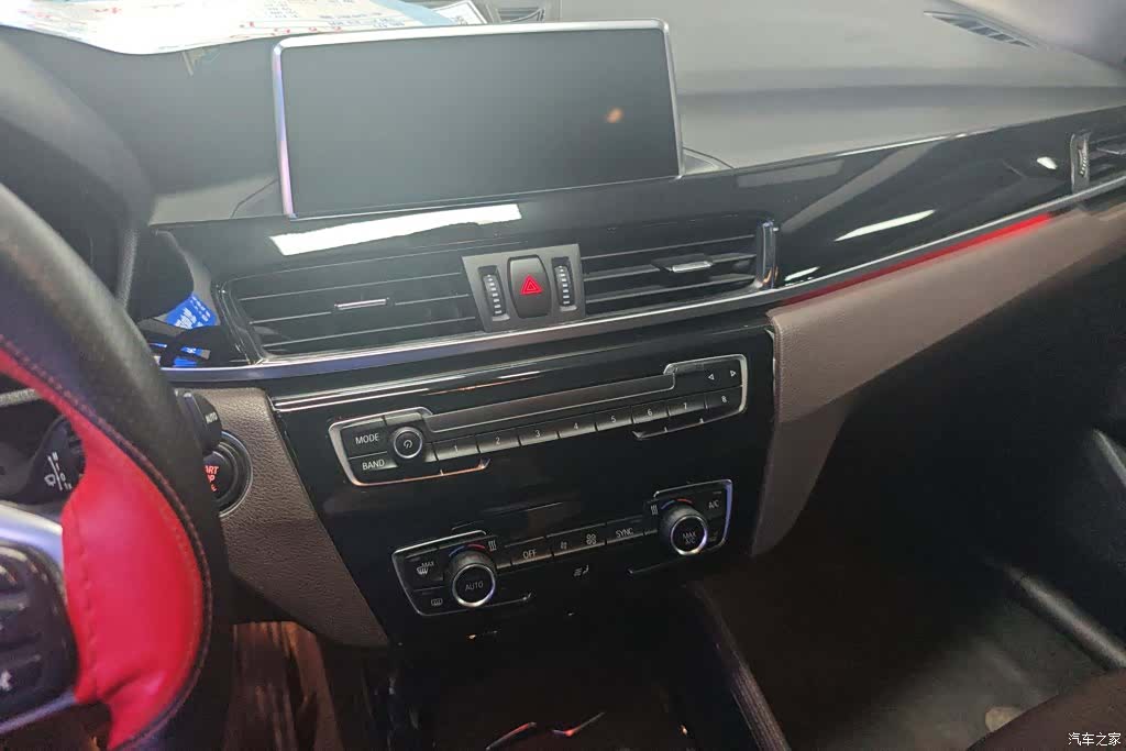 BMW X1, 2018 13