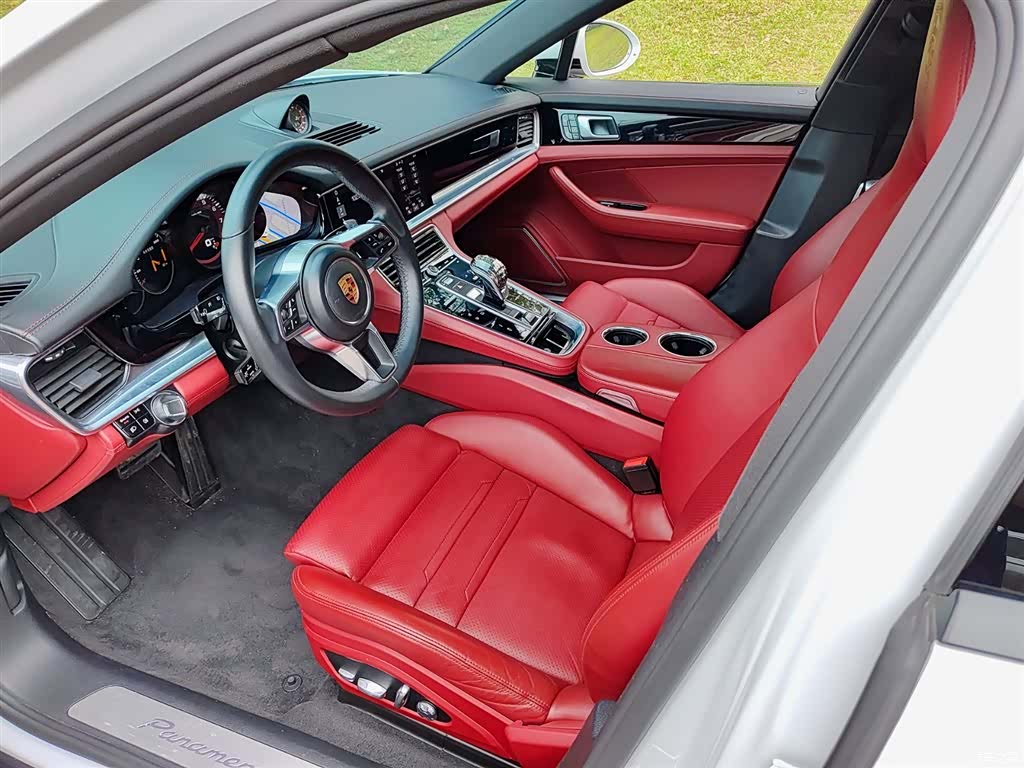Porsche Panamera, 2018 7