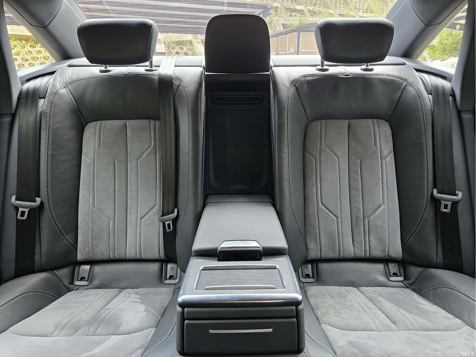 Audi A6L, 2021 4