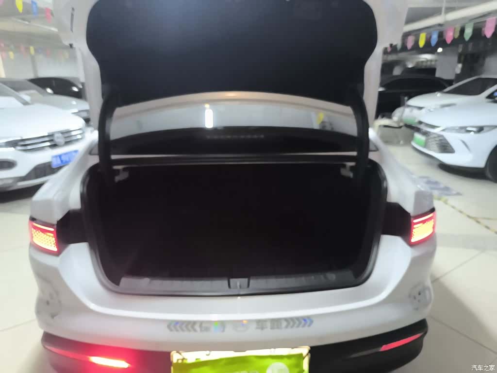 BYD Seal, 2025 19