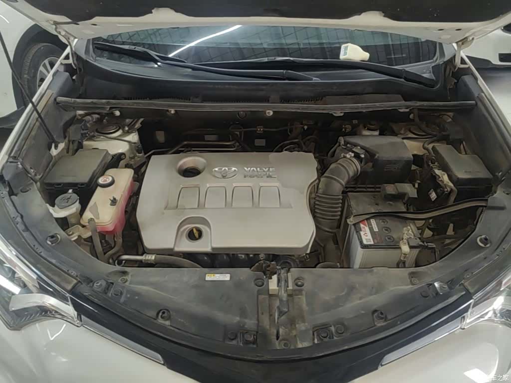 Toyota RAV4, 2019 20