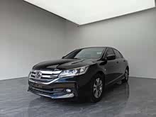 �Ÿ� 2015�� 2.0L LX ���ʰ�