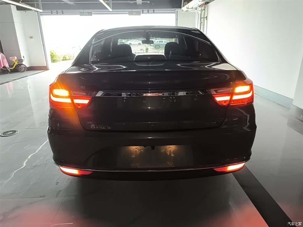 Geely V, 2019 6
