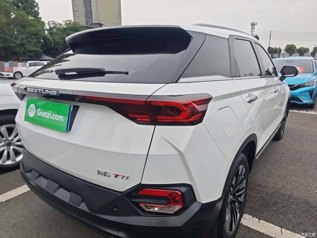 Bestune T77, 2019 7
