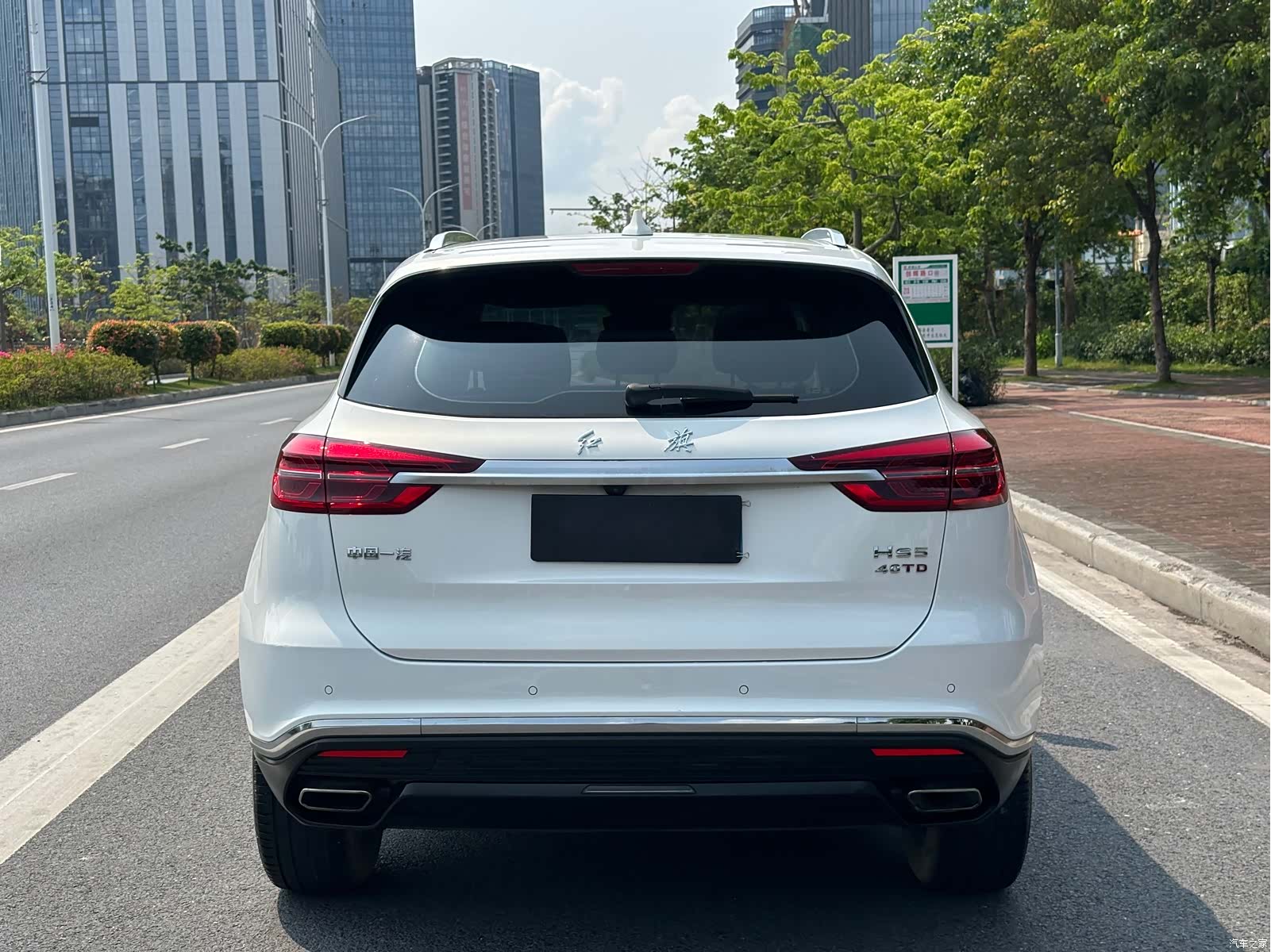 Hongqi HS5, 2023 все фото