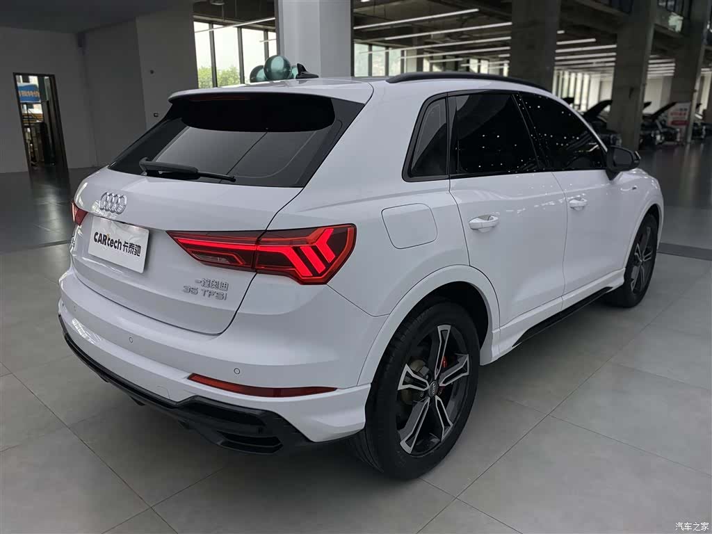 Audi Q3, 2021 32