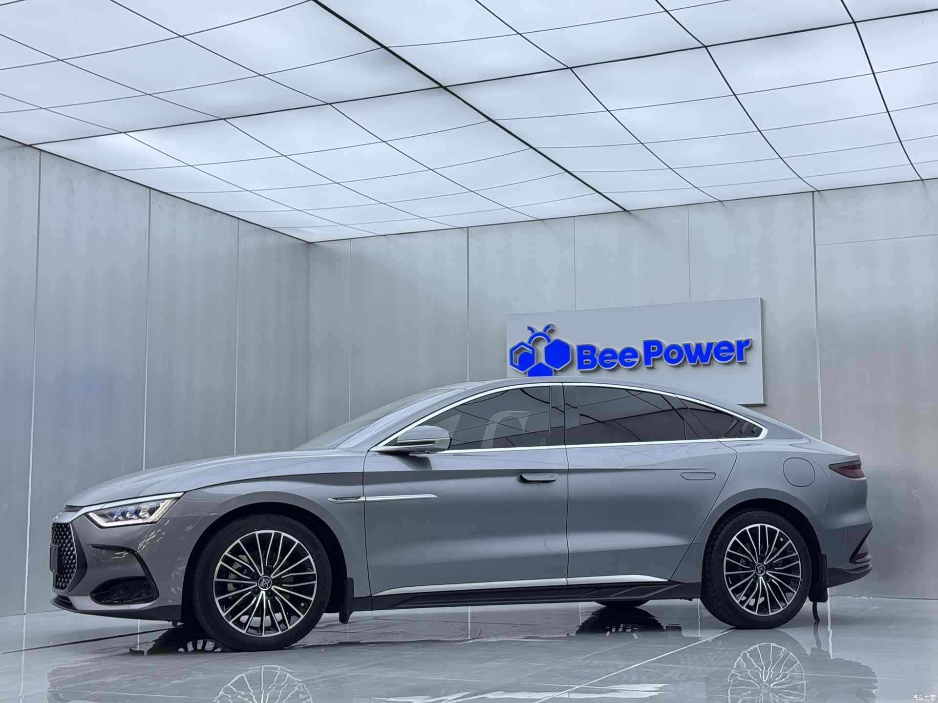 BYD Han, 2022 6