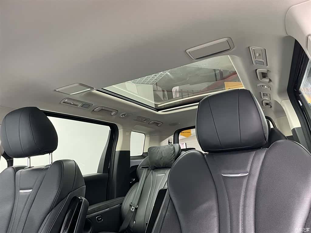 Hongqi HQ9, 2024 9