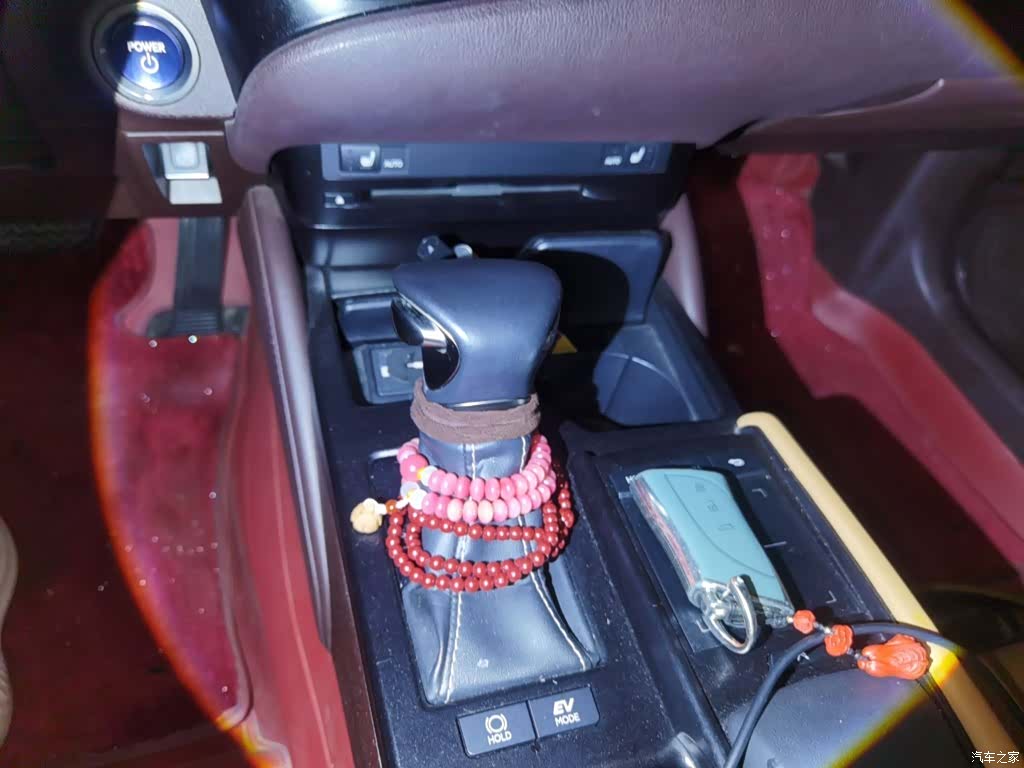 Lexus ES, 2019 7
