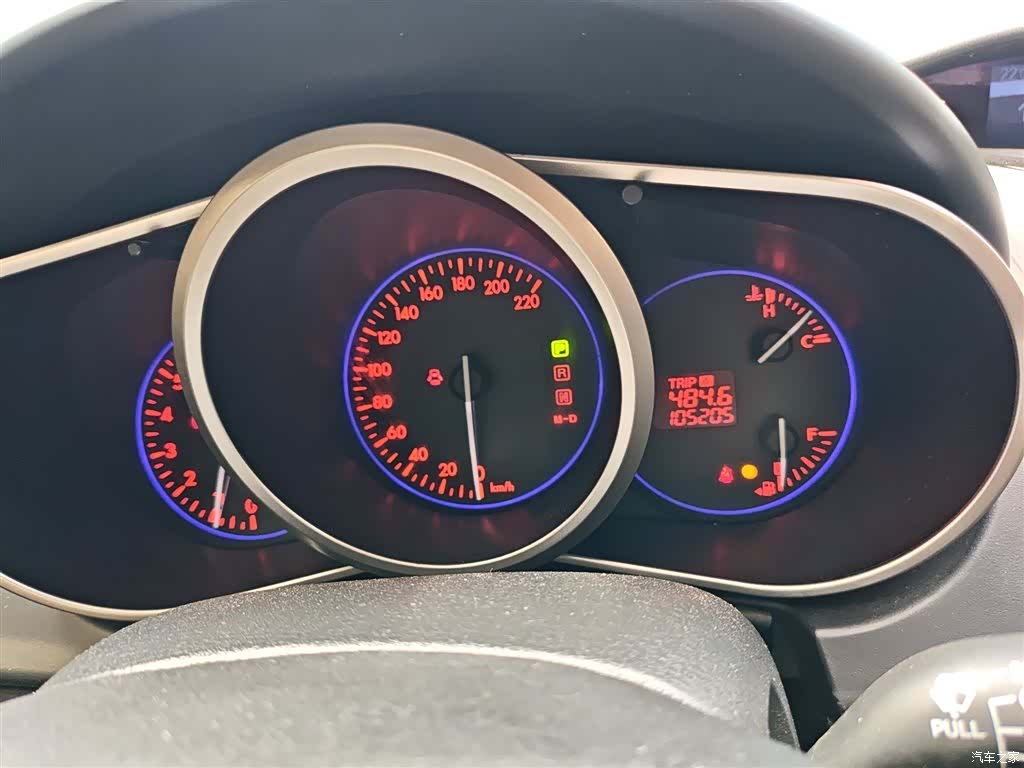 Mazda CX-7, 2015 8