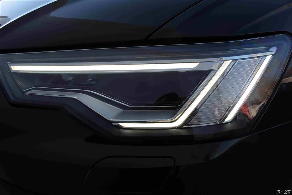 Audi A6L, 2020 10