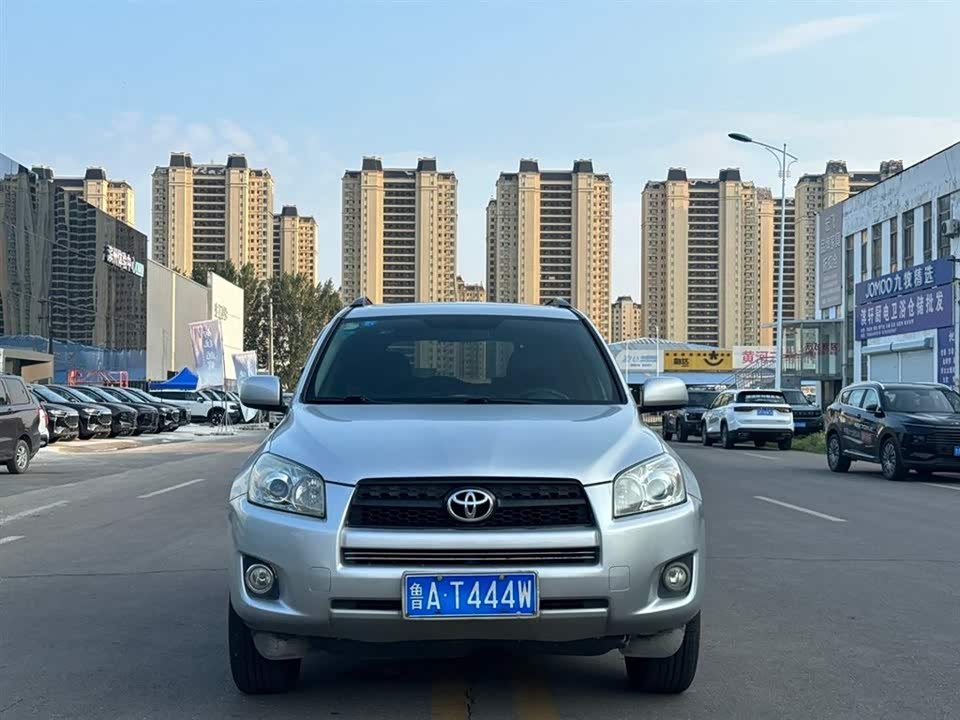 Toyota RAV4 Rongfang