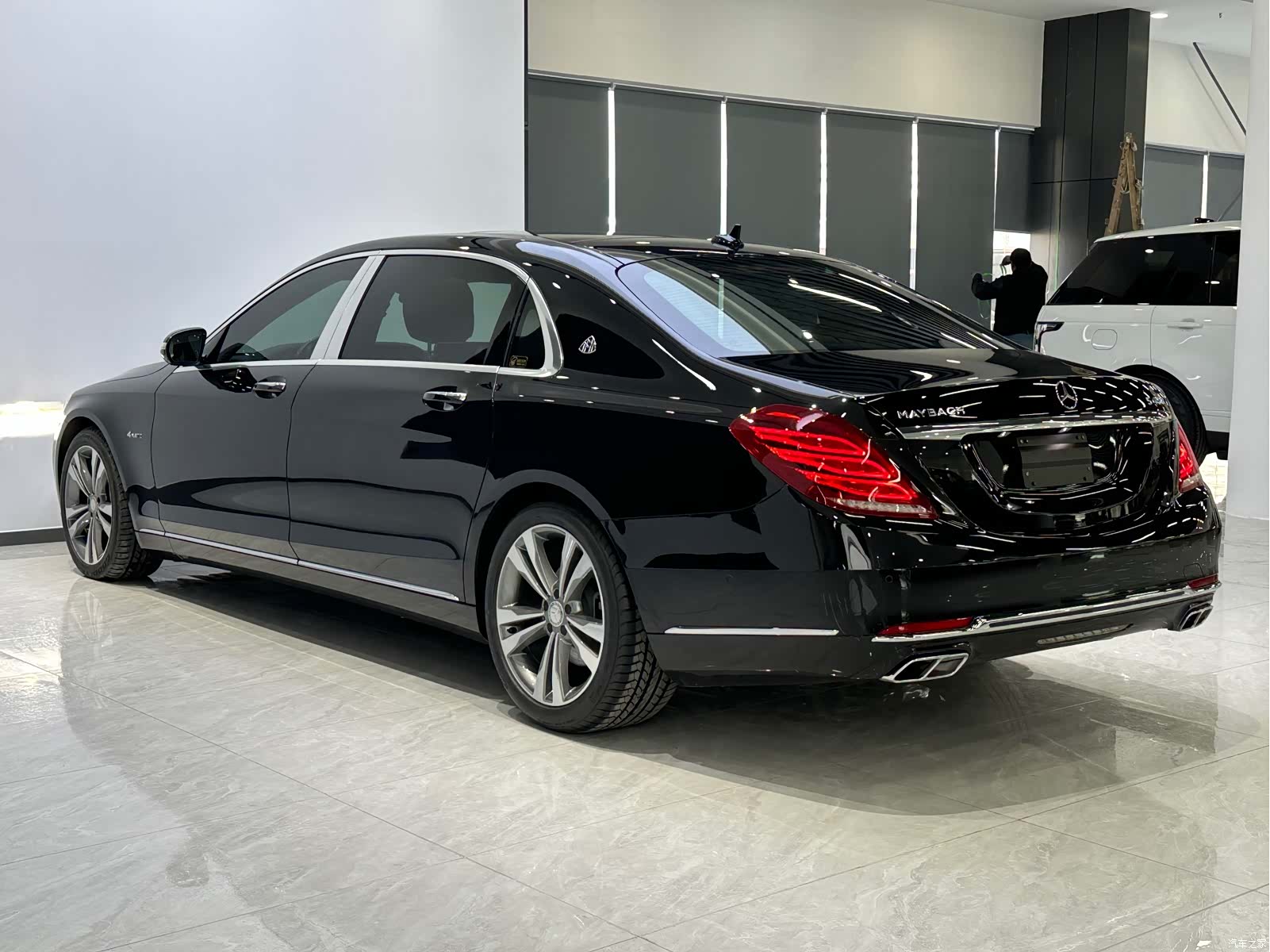 Maybach S-Class, 2015 7