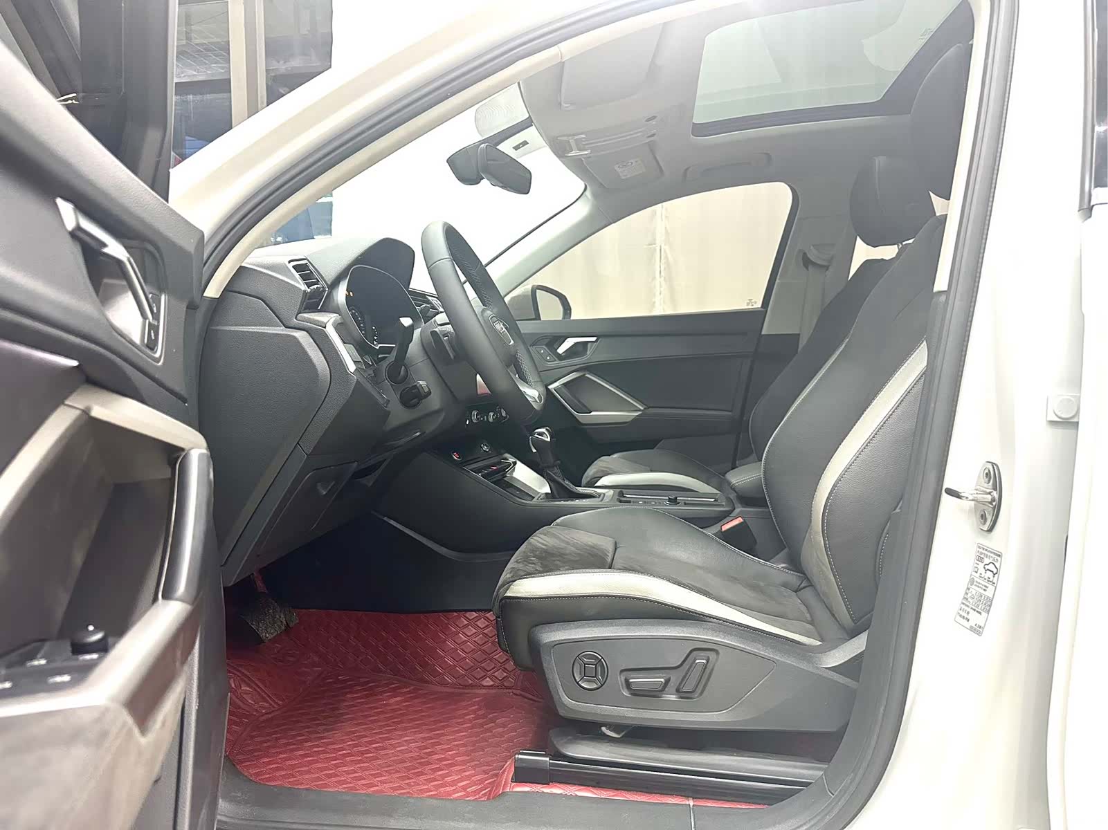 Audi Q3, 2022 9
