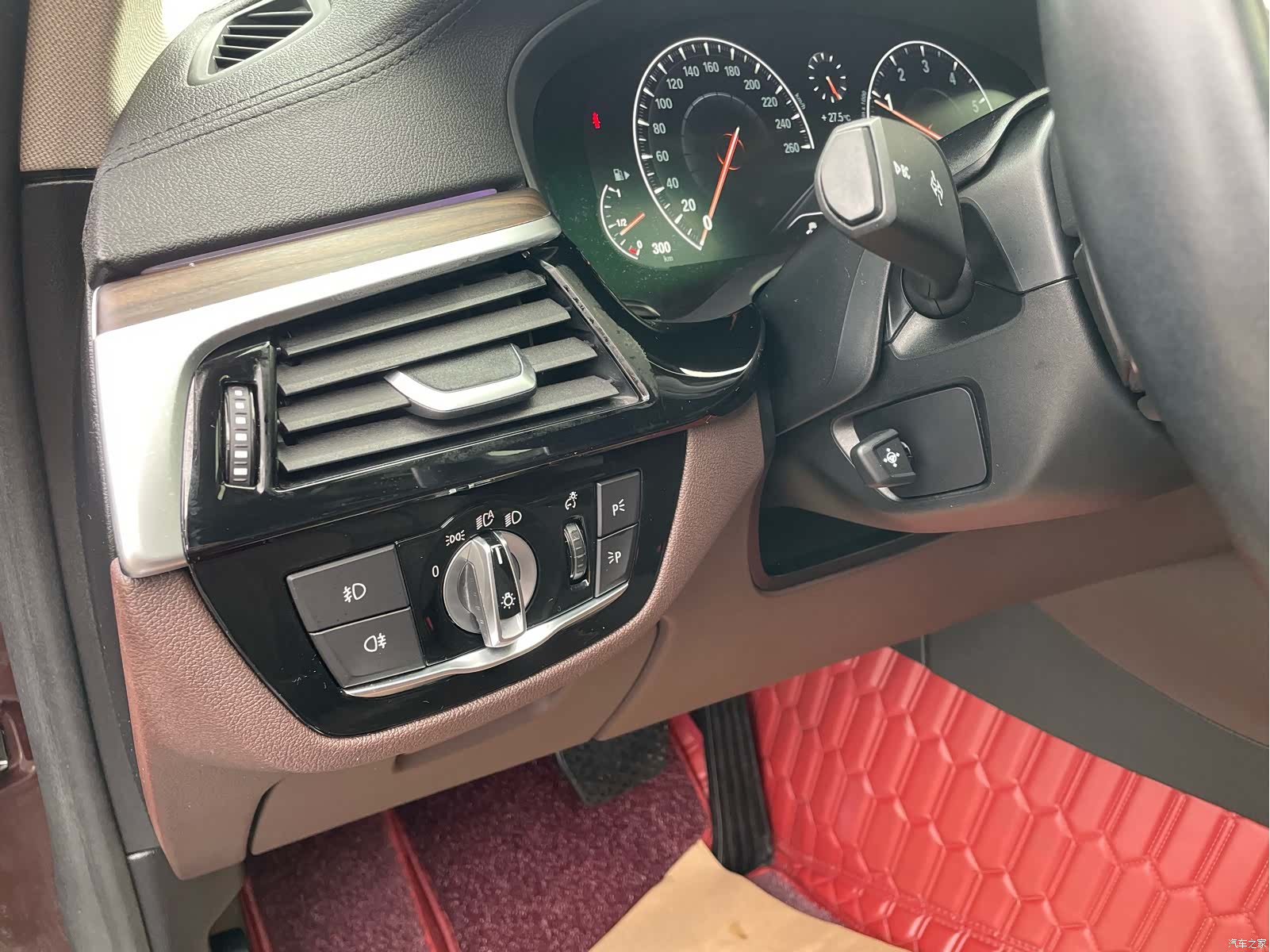 BMW 5 Series, 2019 22