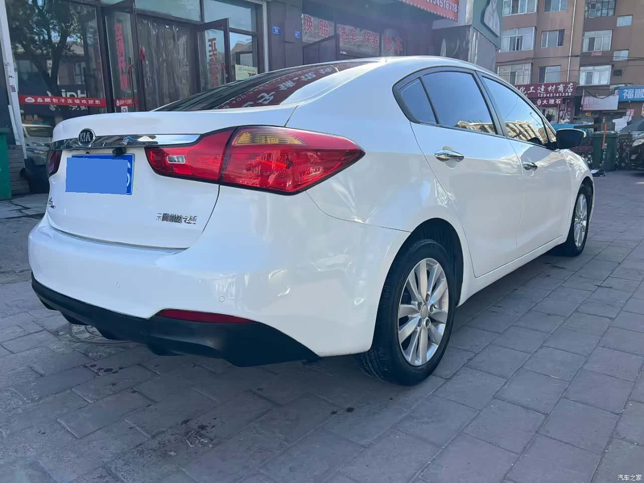 Kia K3, 2014 4