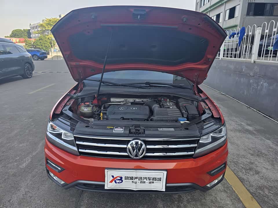 Volkswagen Tiguan L