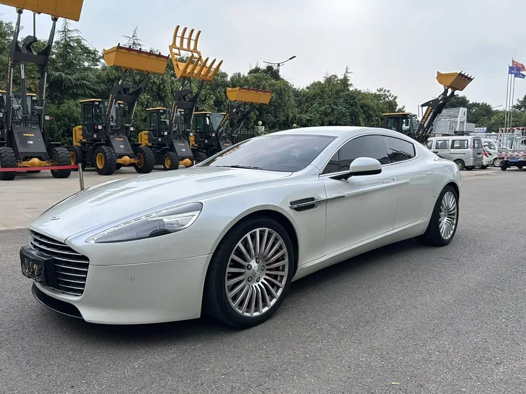 Aston Martin Rapide