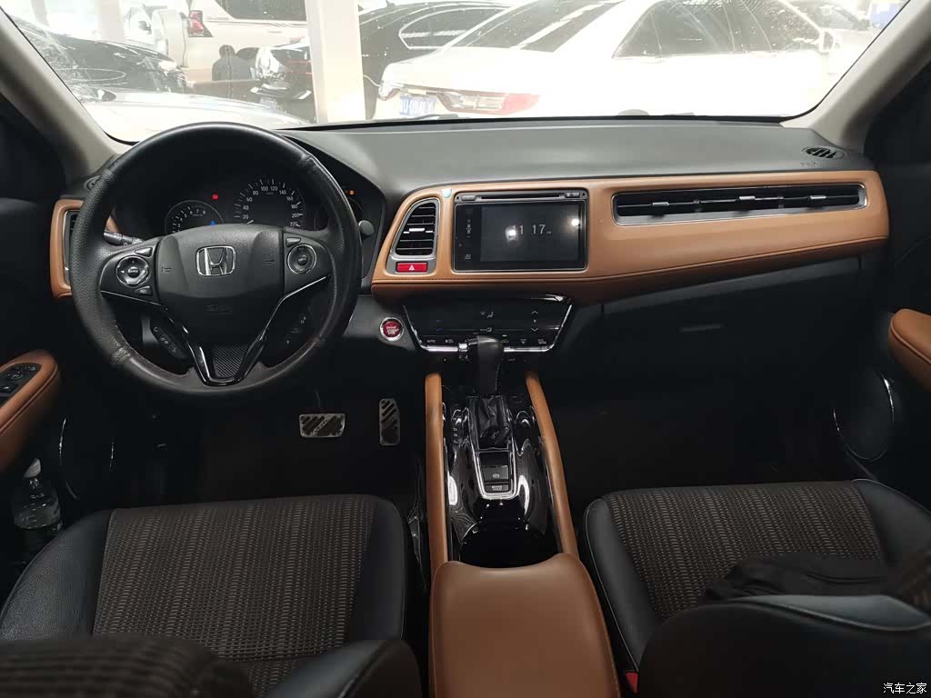 Honda Vezel, 2015 10
