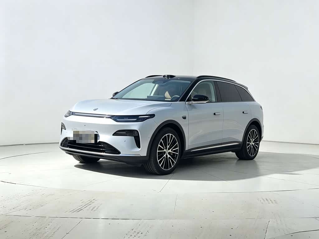 Leapmotor C11