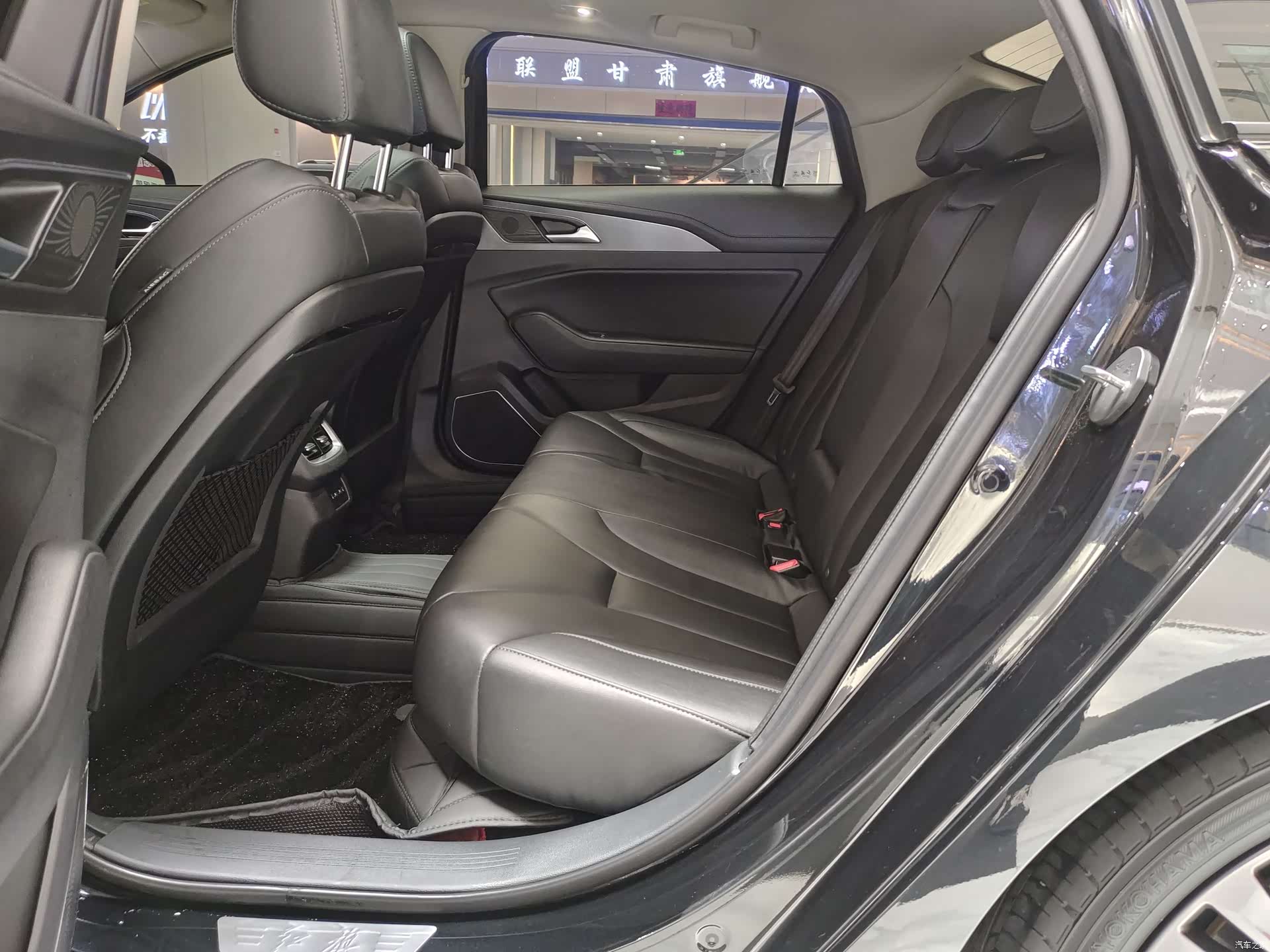 Hongqi H5, 2021 12