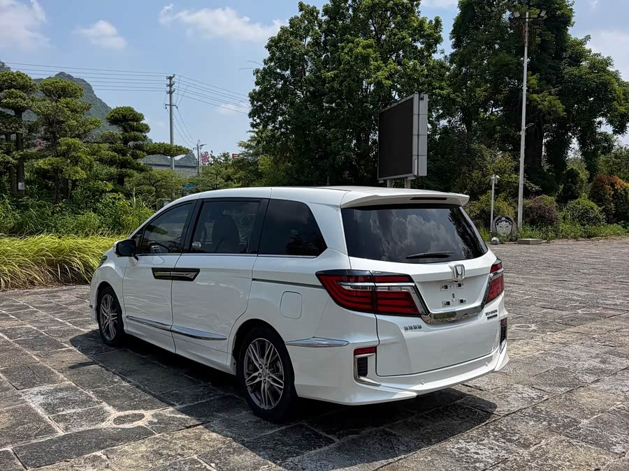 Honda Elysion 2020, фото 5
