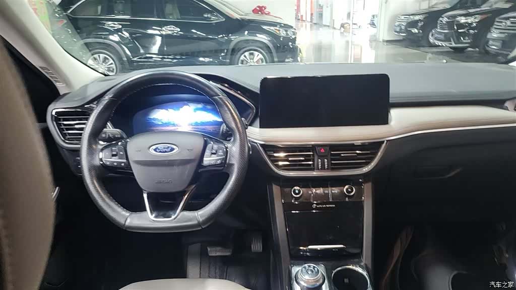 Ford Escape, 2020 все фото
