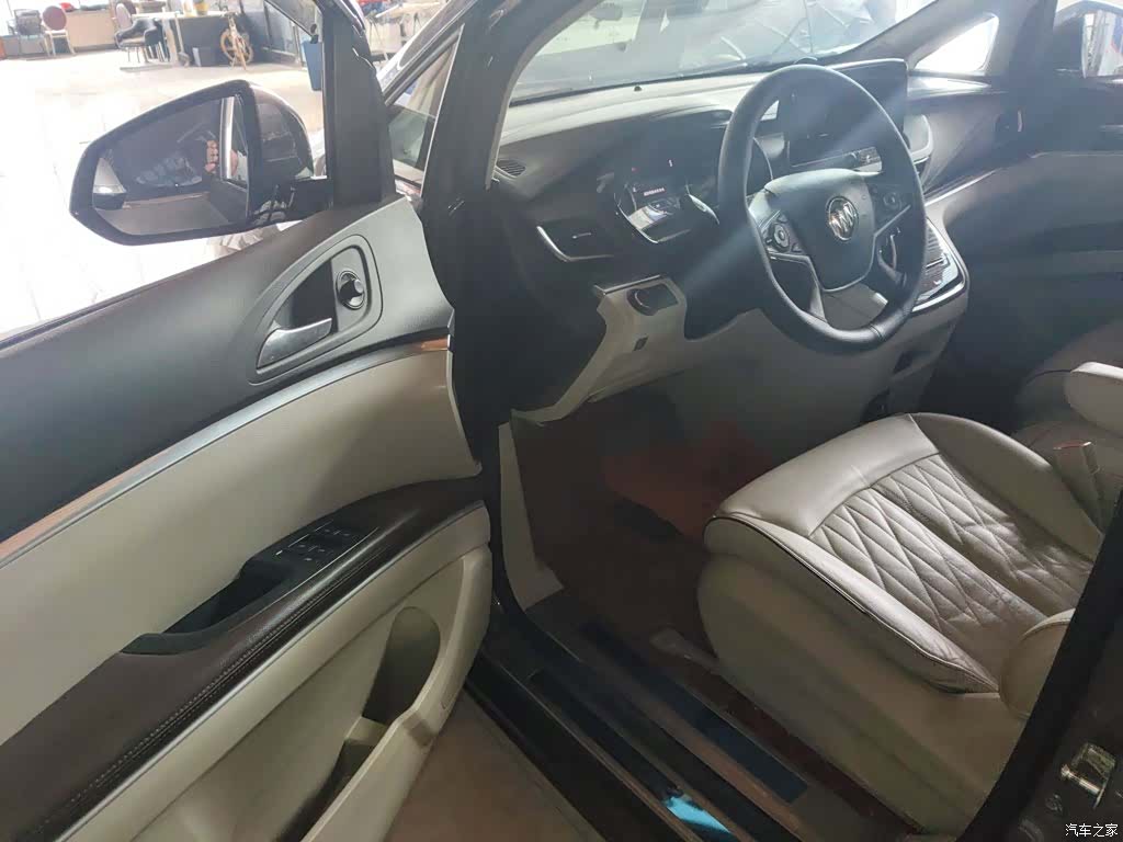 Buick GL8, 2021 12