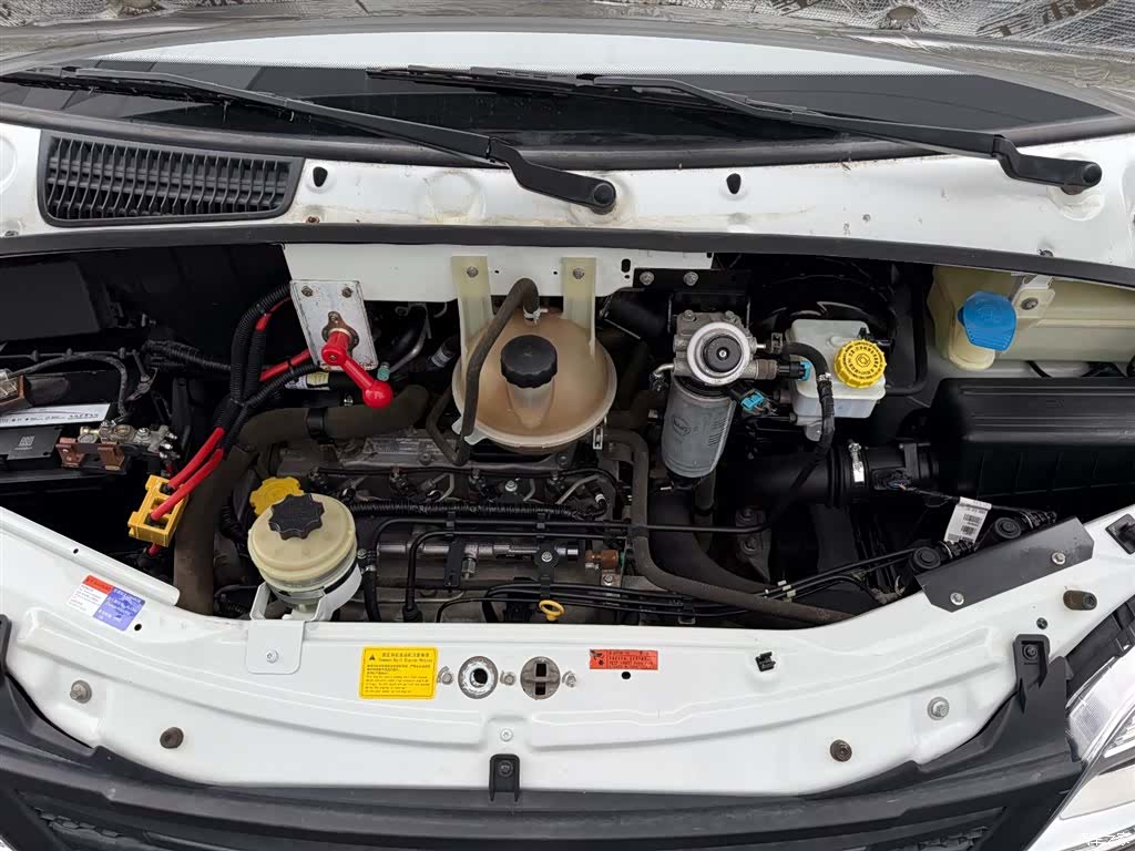 Maxus V80, 2015 25