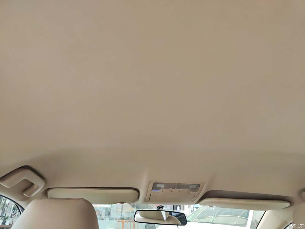 Toyota Corolla, 2015 11