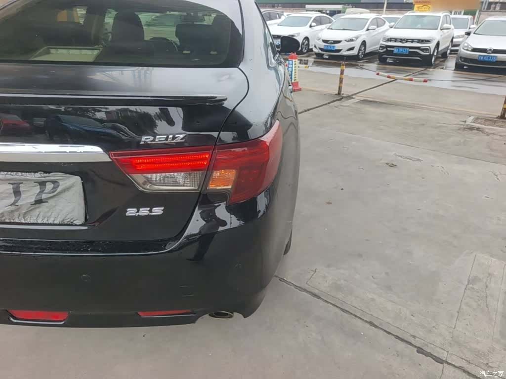 Toyota 2.5S, 2015 8