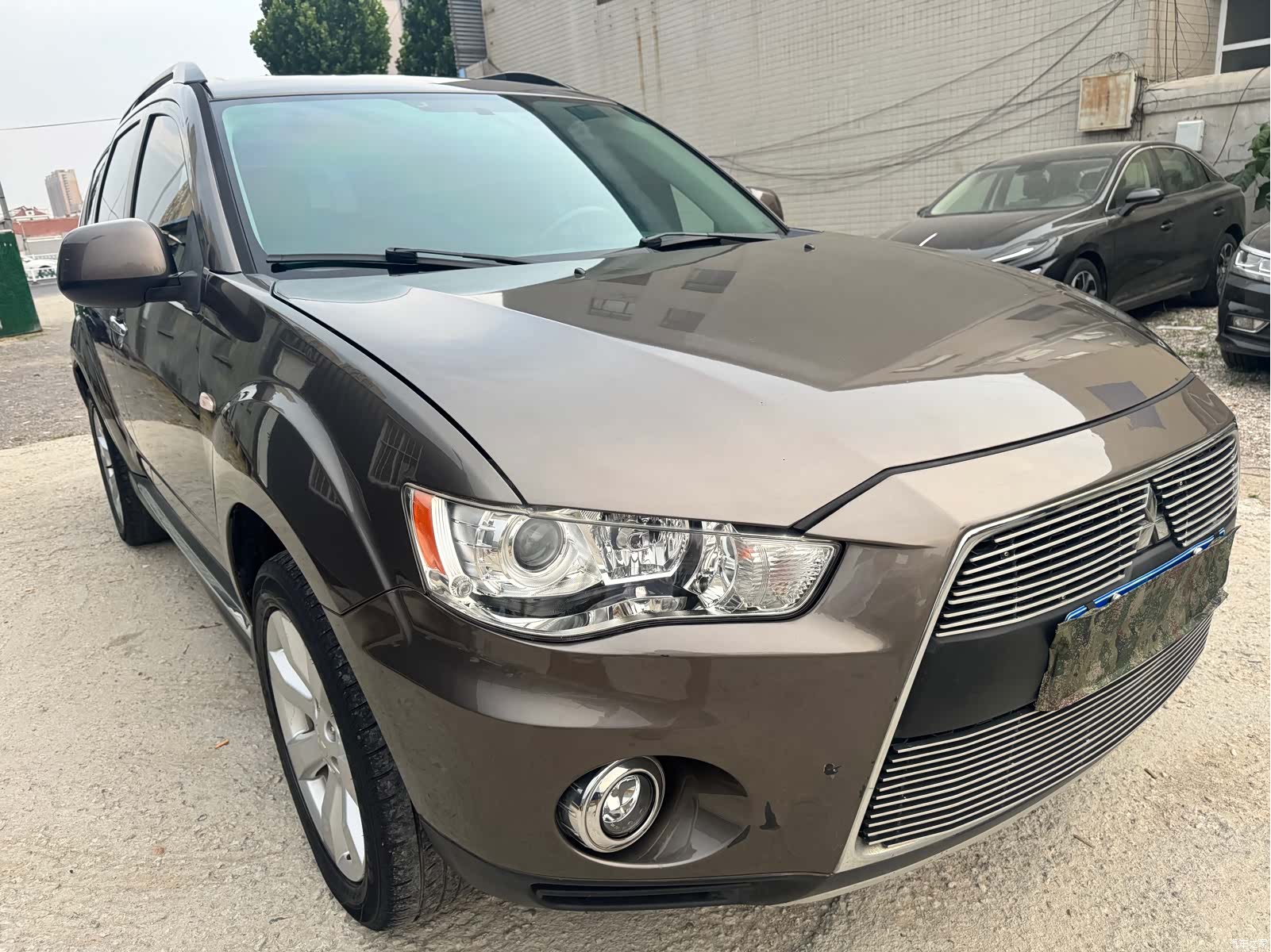 Mitsubishi Outlander, 2012 3