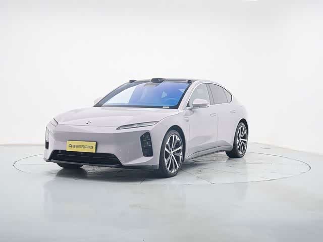 NIO ET5