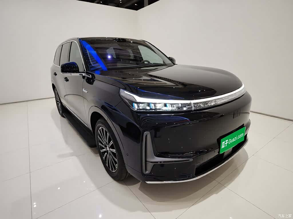 Geely M9, 2025 4