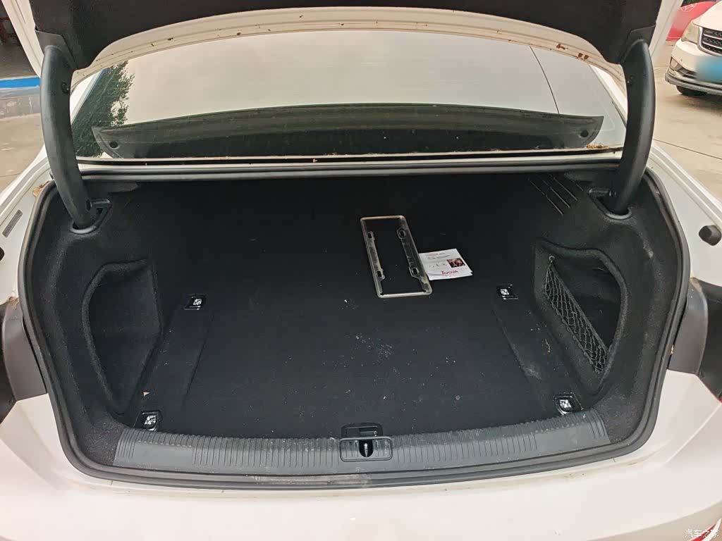 Audi A4L, 2019 19