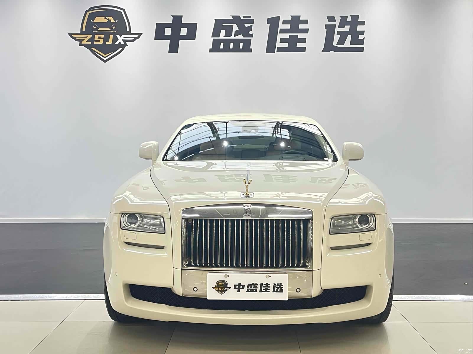 Rolls-Royce Ghost, 2013 3