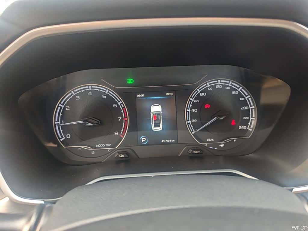 Geely X6, 2021 12