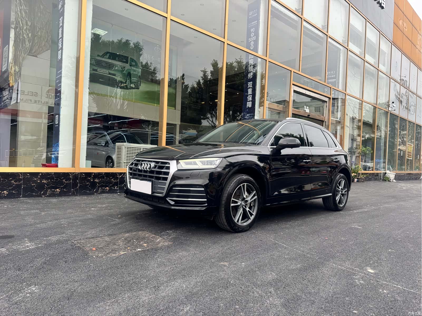 Audi Q5L, 2018 1