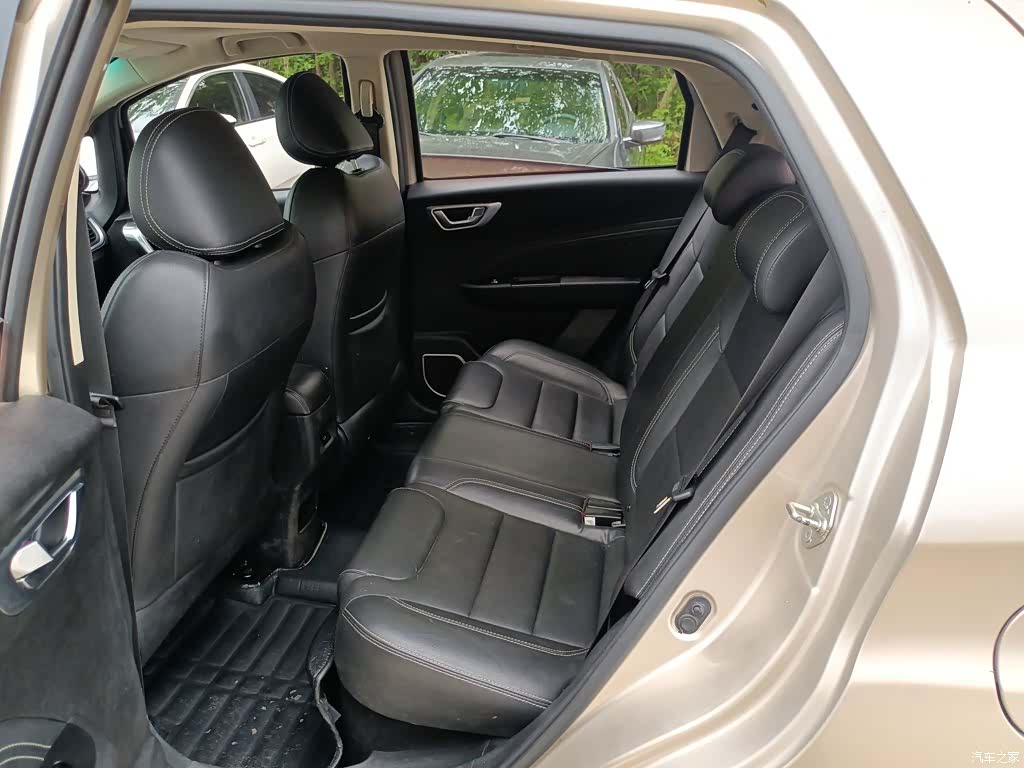 Geely X3, 2018 17