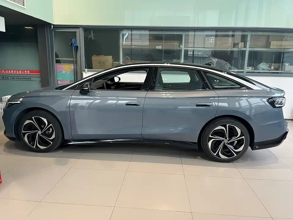 Volkswagen ID.7 VIZZION