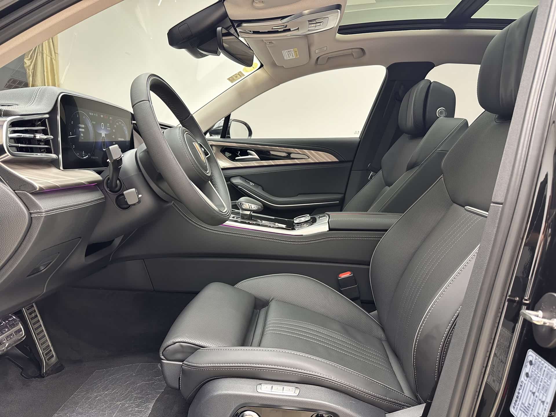Hongqi H9, 2021 все фото