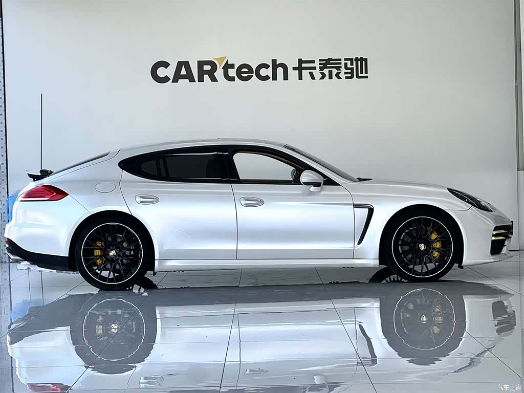Porsche Panamera, 2014 4