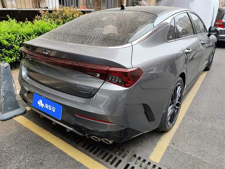 Kia K5 Kia K5