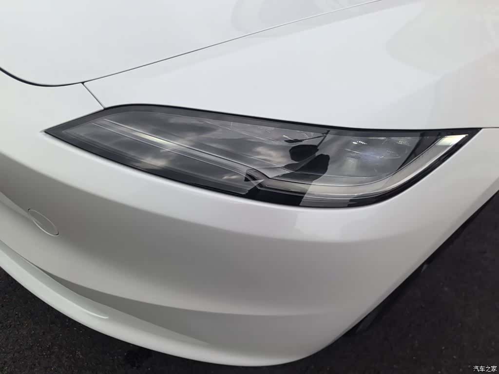 Tesla Model 3, 2024 24