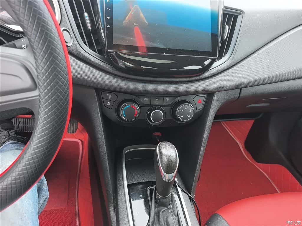 Chevrolet 320, 2019 13